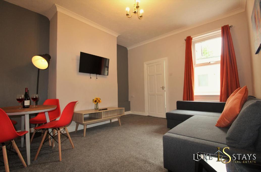 Luke Stays - Nicholson Terrace Killingworth Extérieur photo